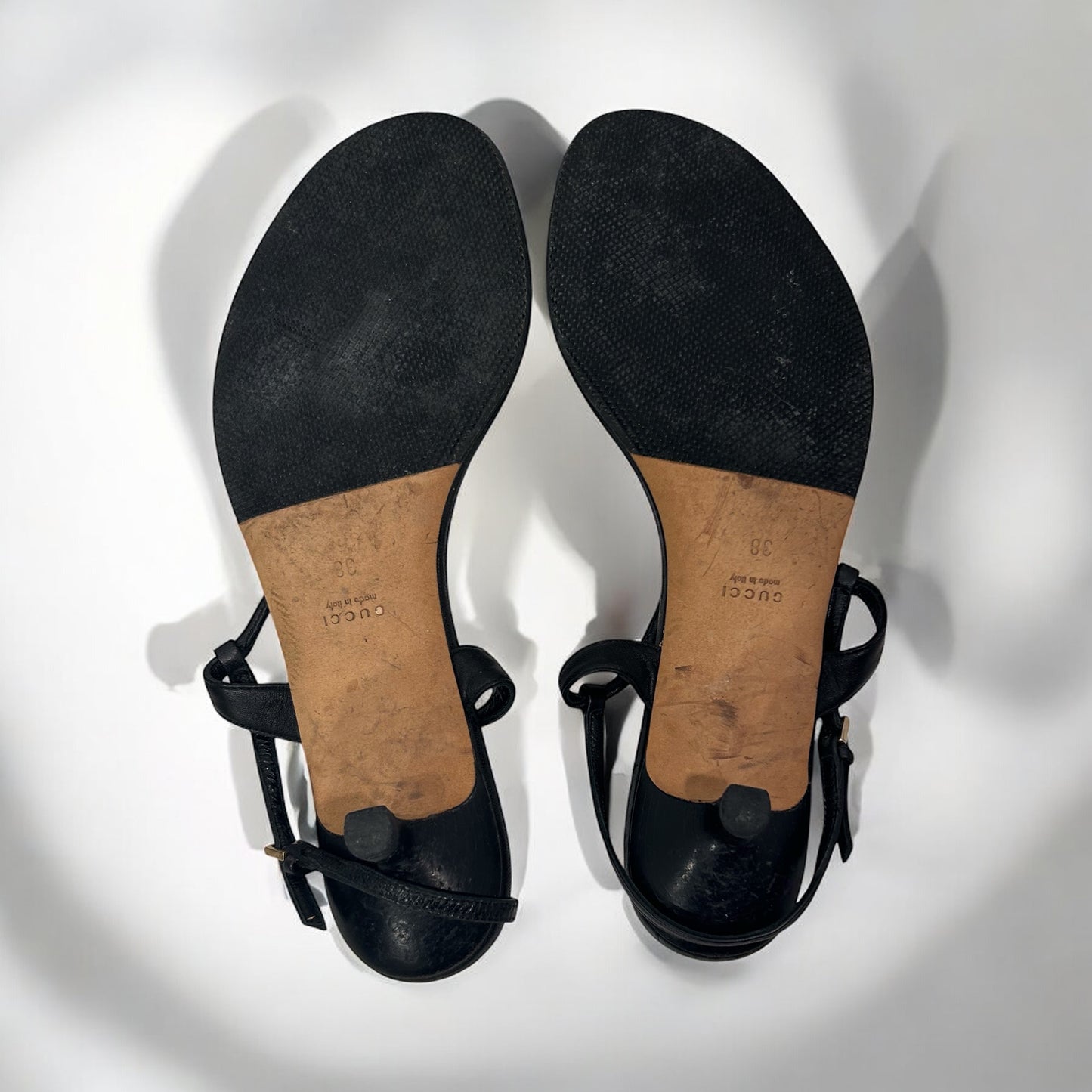 Gucci Logo Thong sandals