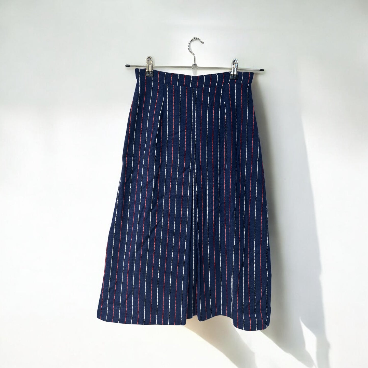 Vintage high waisted midi skirt
