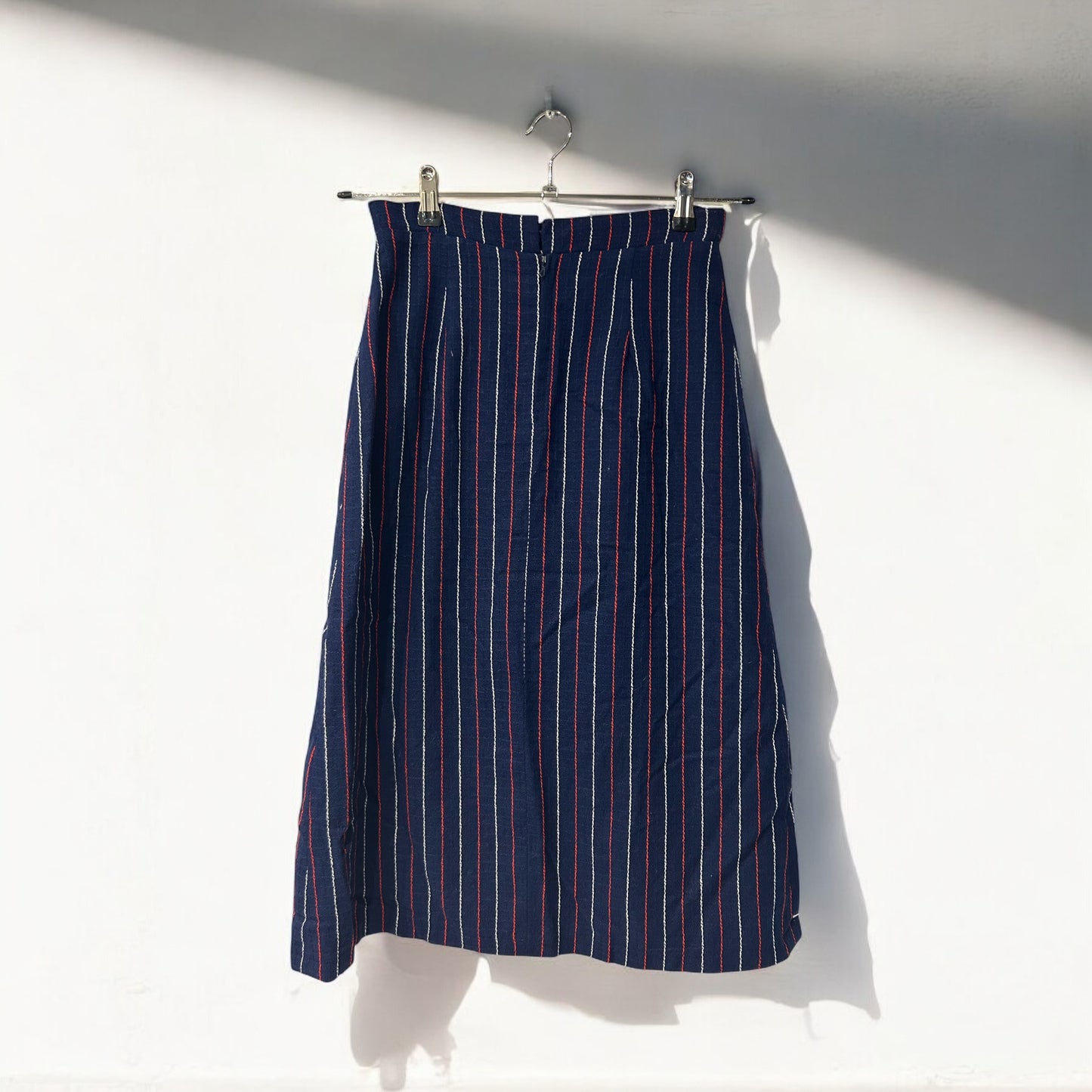 Vintage high waisted midi skirt