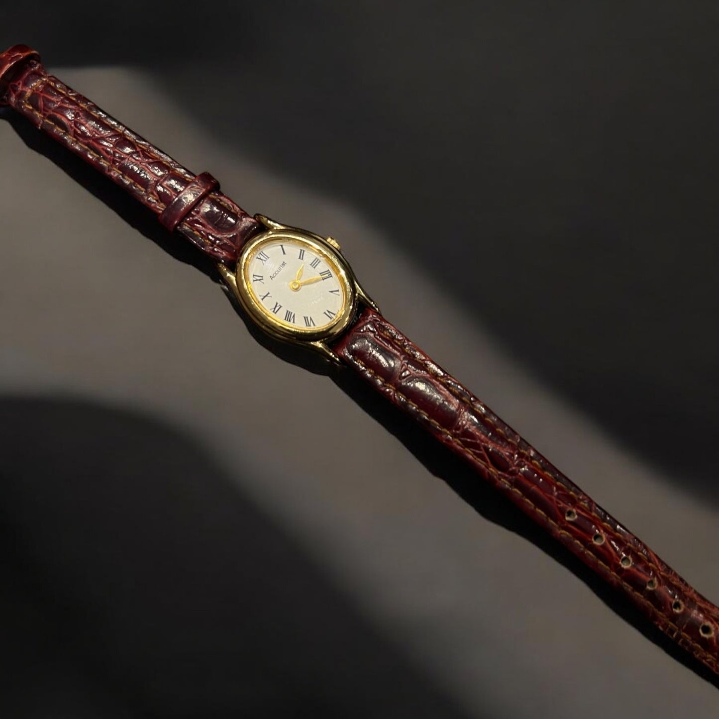 Vintage Accurist Oval watch