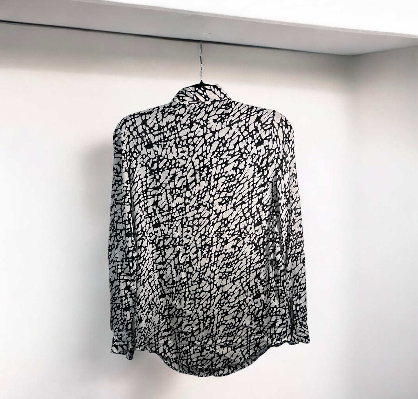 Vintage Trussardi Silk Button-up shirt