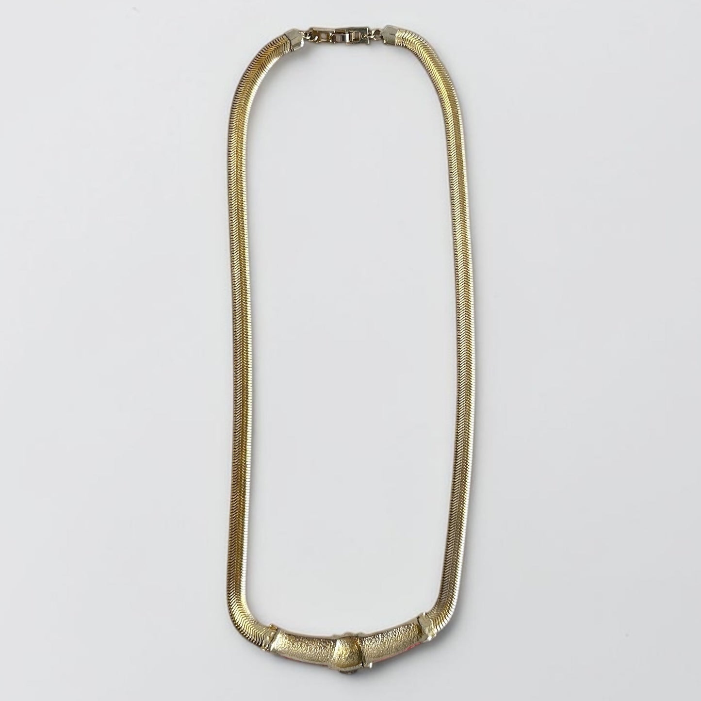 Vintage Gold Tone Chain Necklace with Red & Black Enamel Detail | 1980s