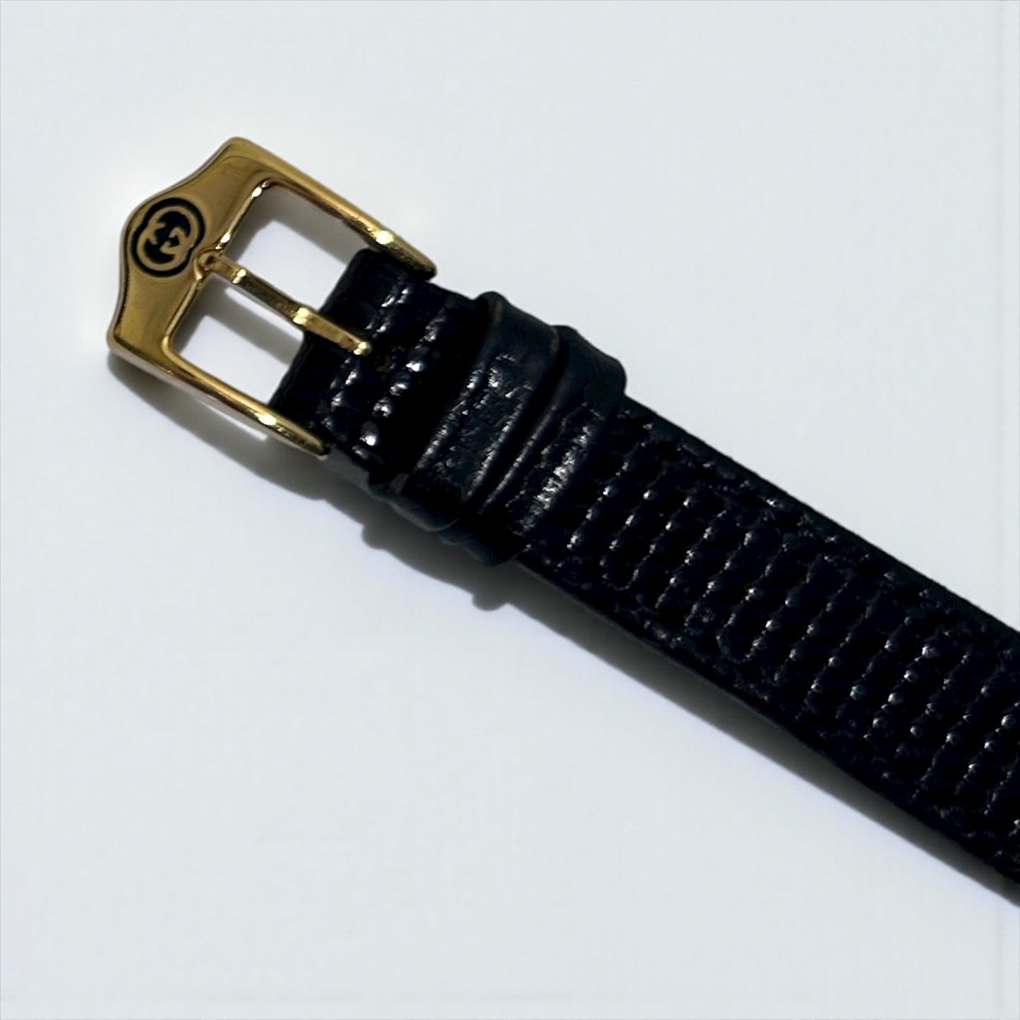 90’s Gucci Round Hand Watch