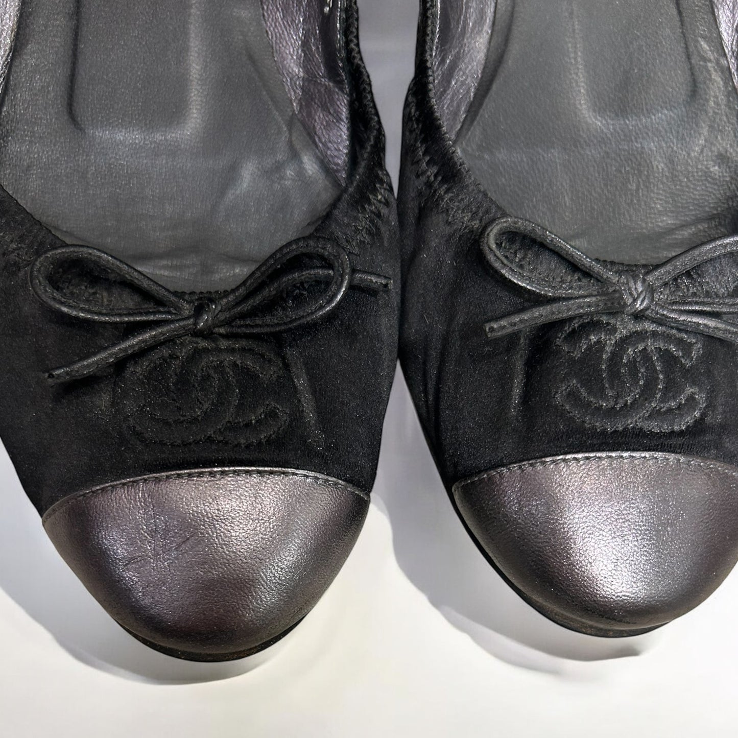 Chanel leather ballet flats