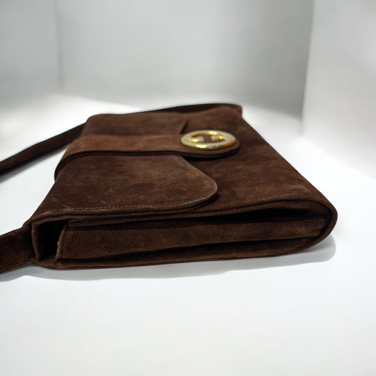 Vintage Gucci suede shoulder bag