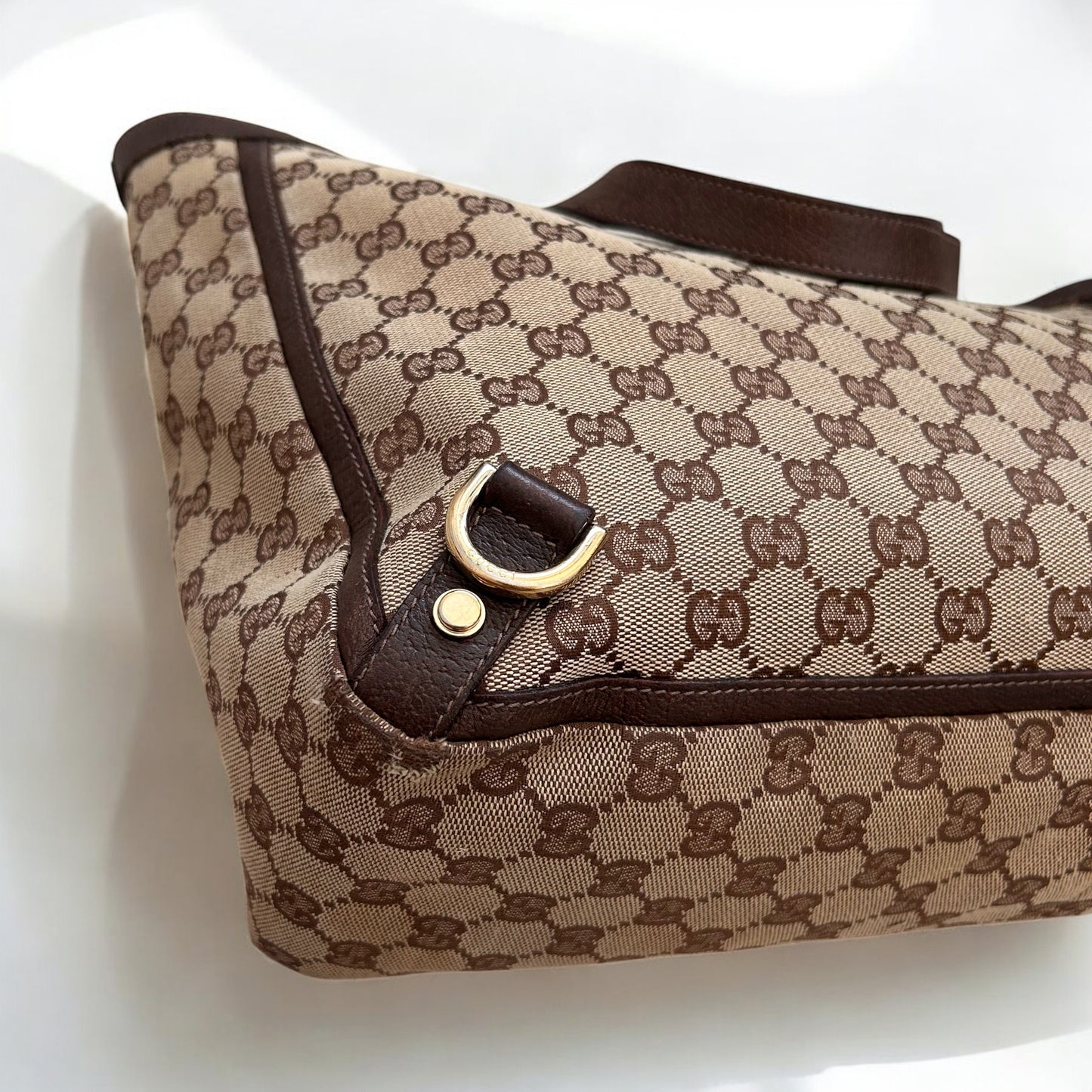 Vintage Gucci Abbey D- Ring bag