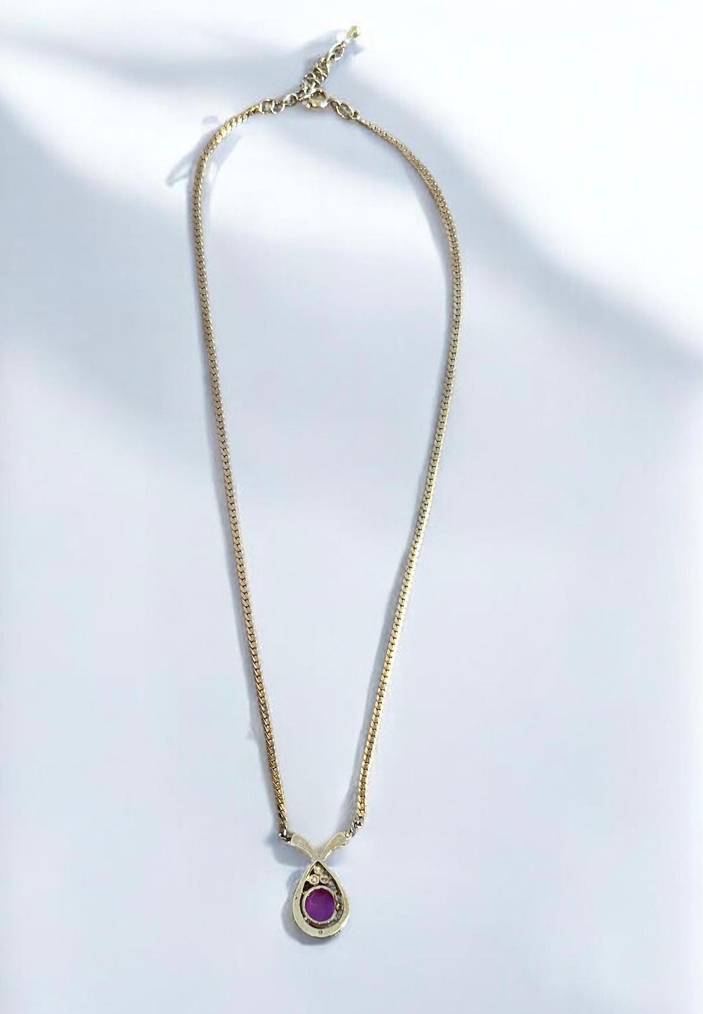 Vintage Gold Tone Pink Cabochon Teardrop Necklace