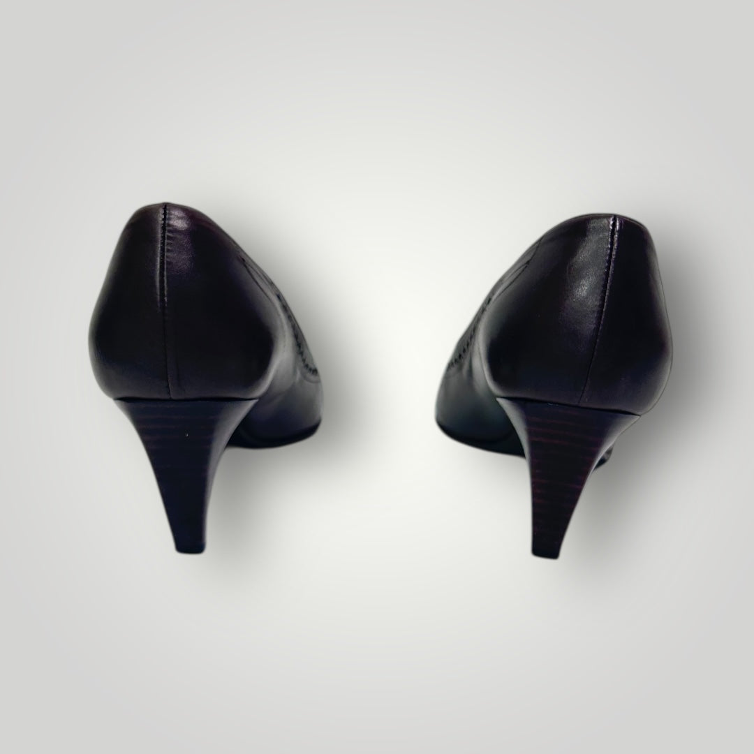 Céline 1990s Leather Pumps
