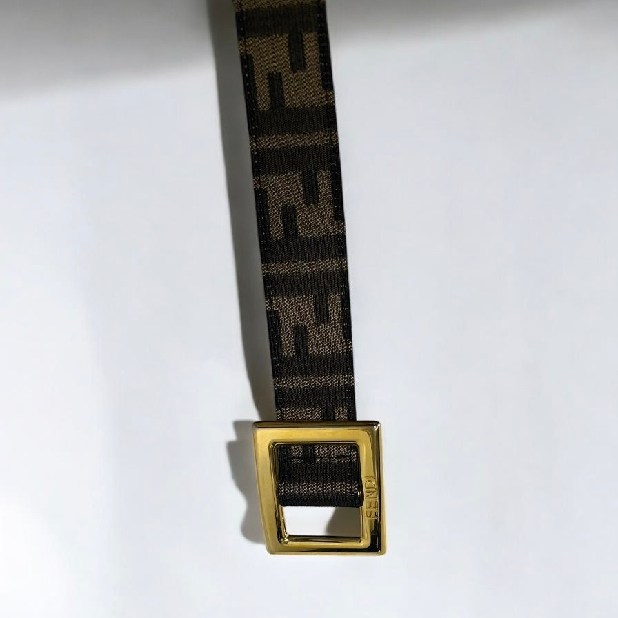 90’s FENDI Leather belt