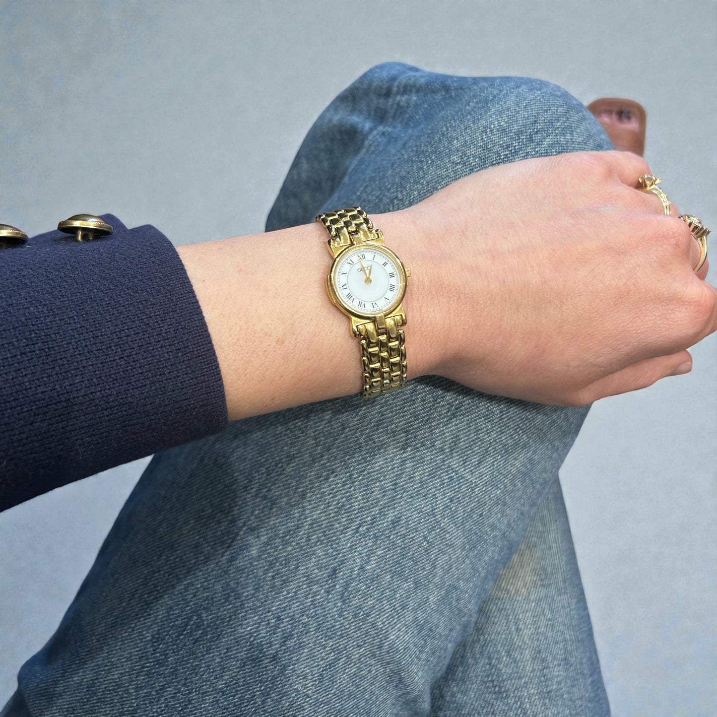 Vintage Gucci Gold Plated Roman Dial Watch – Swiss Made|90s