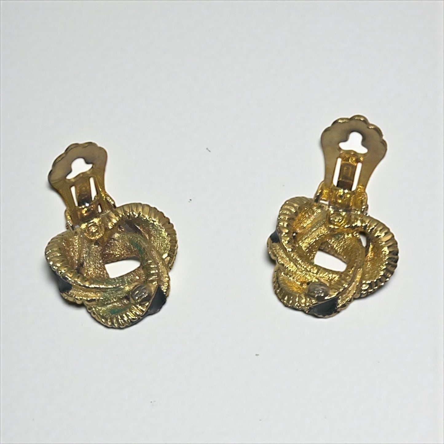 Vintage Black Enamel & Gold-Tone Knot Clip-On Earrings