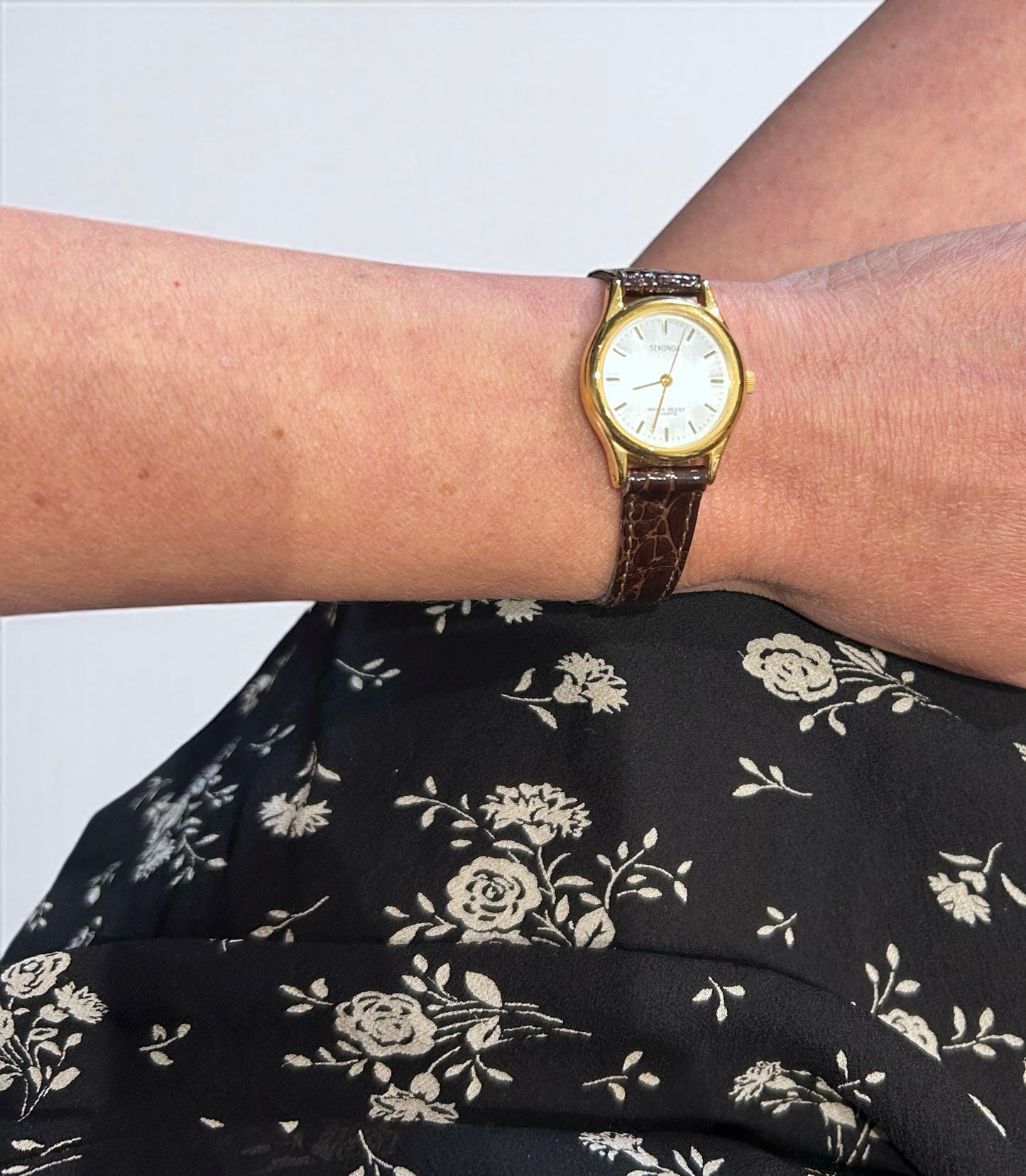 Vintage Sekonda Hand Watch