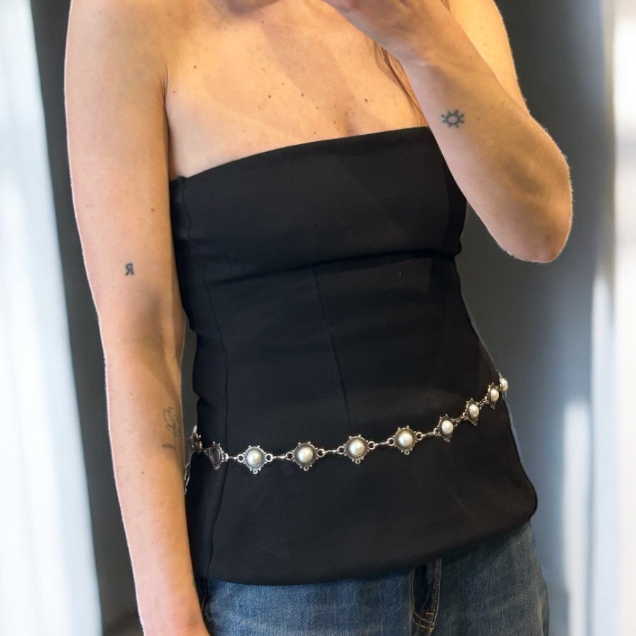Vintage pearls chain belt