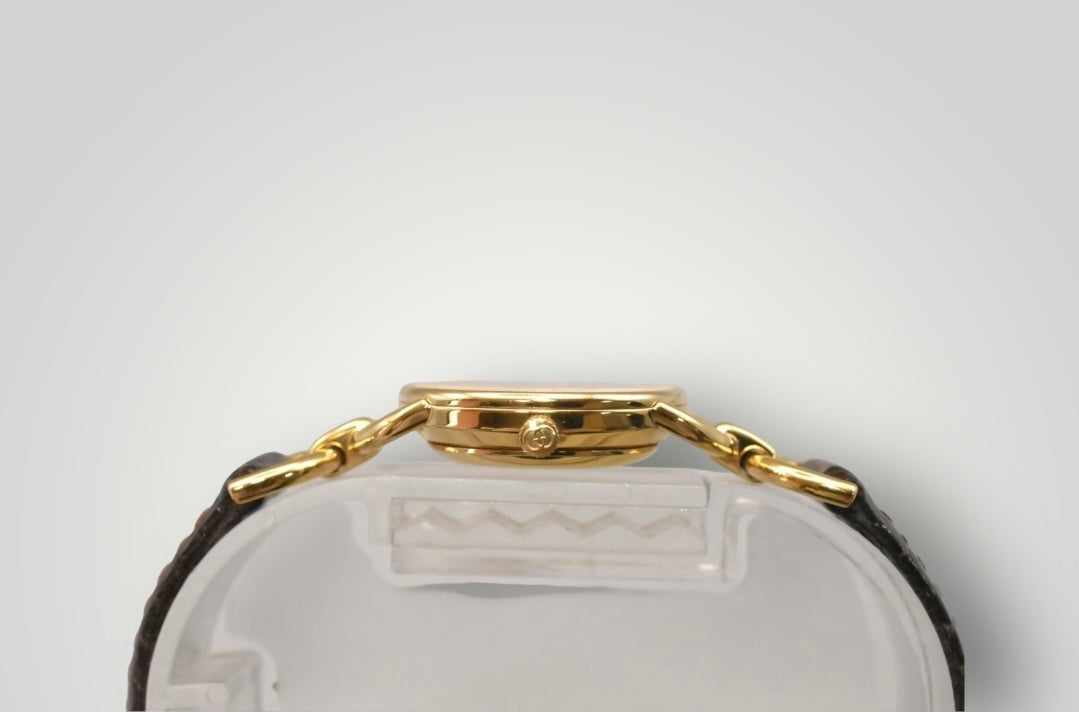 90’s Gucci Round Gold Watch