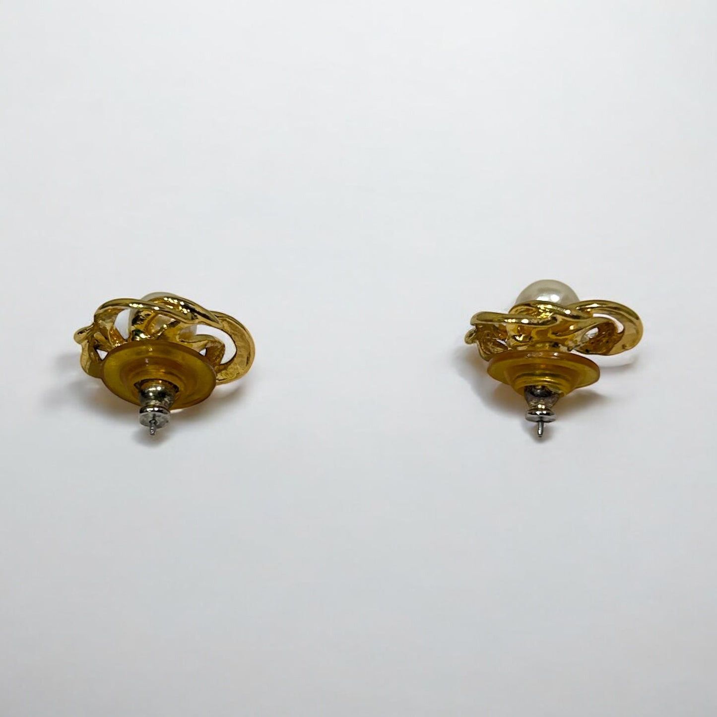 Vintage Gold-Plated Knot Earrings