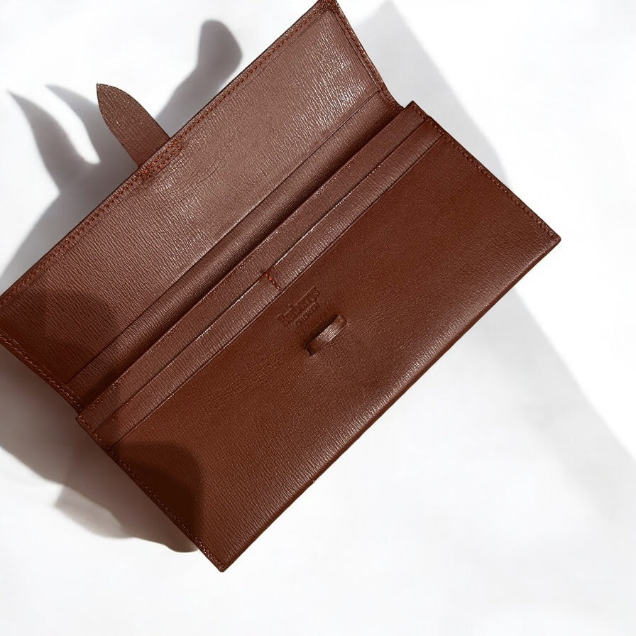 Vintage Burberry leather wallet