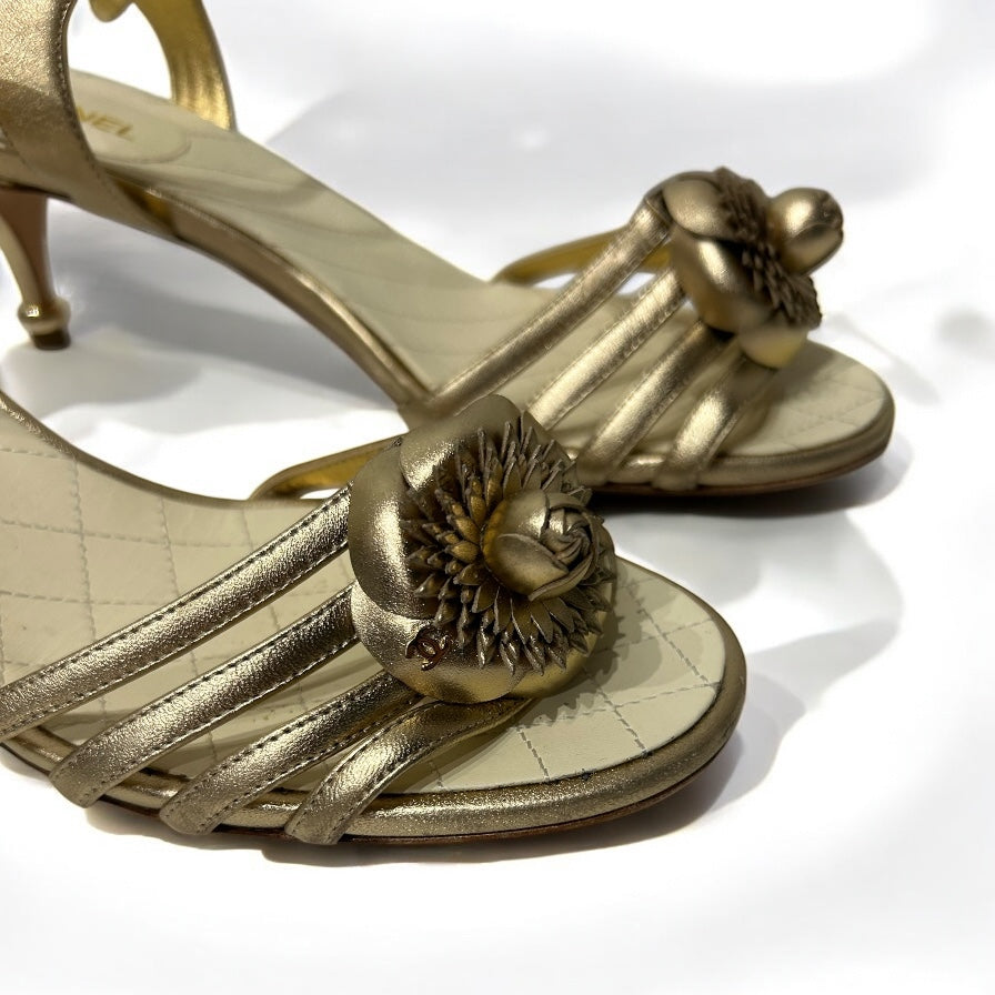 Pre Fall 2014 CHANEL Camellia Sandals