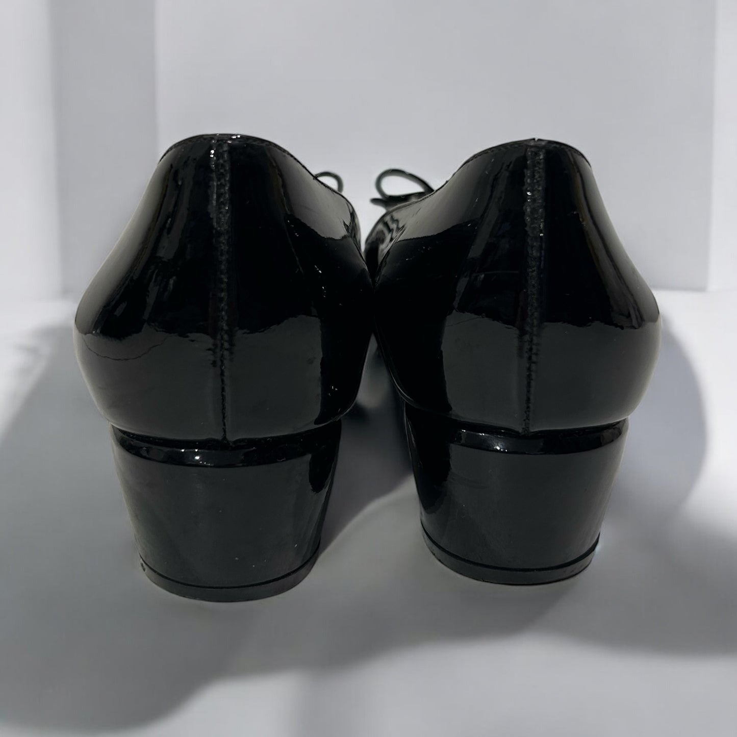 Vintage Ferragamo Patent shoes