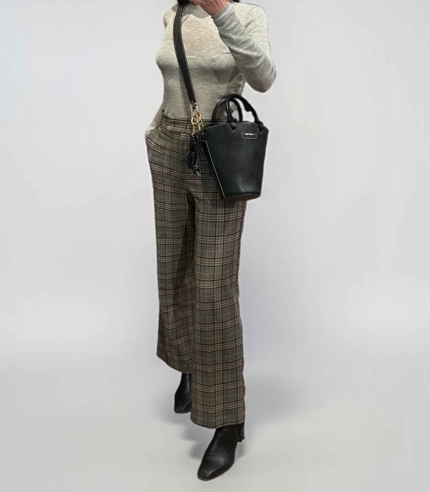 See by Chloé Cecilya Black Leather Bucket Bag