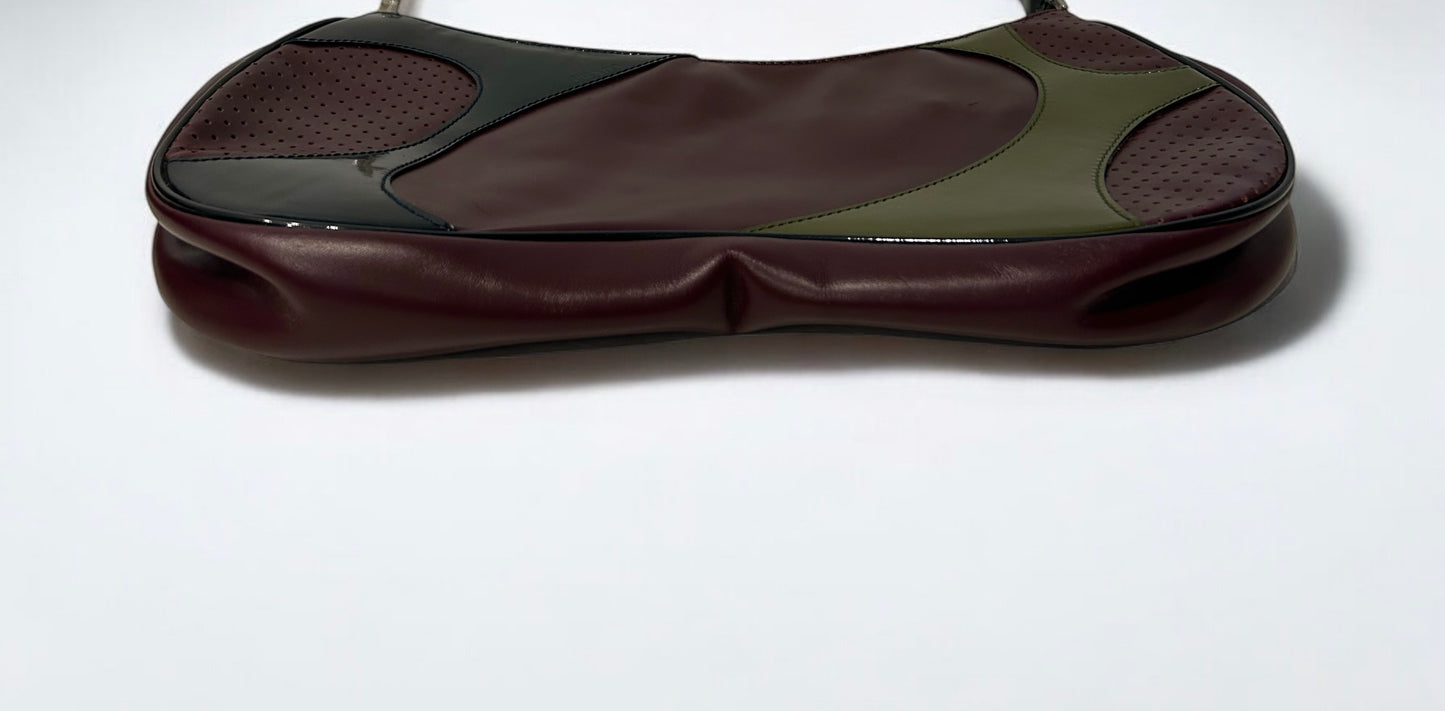 2000’s Prada leather shoulder bag