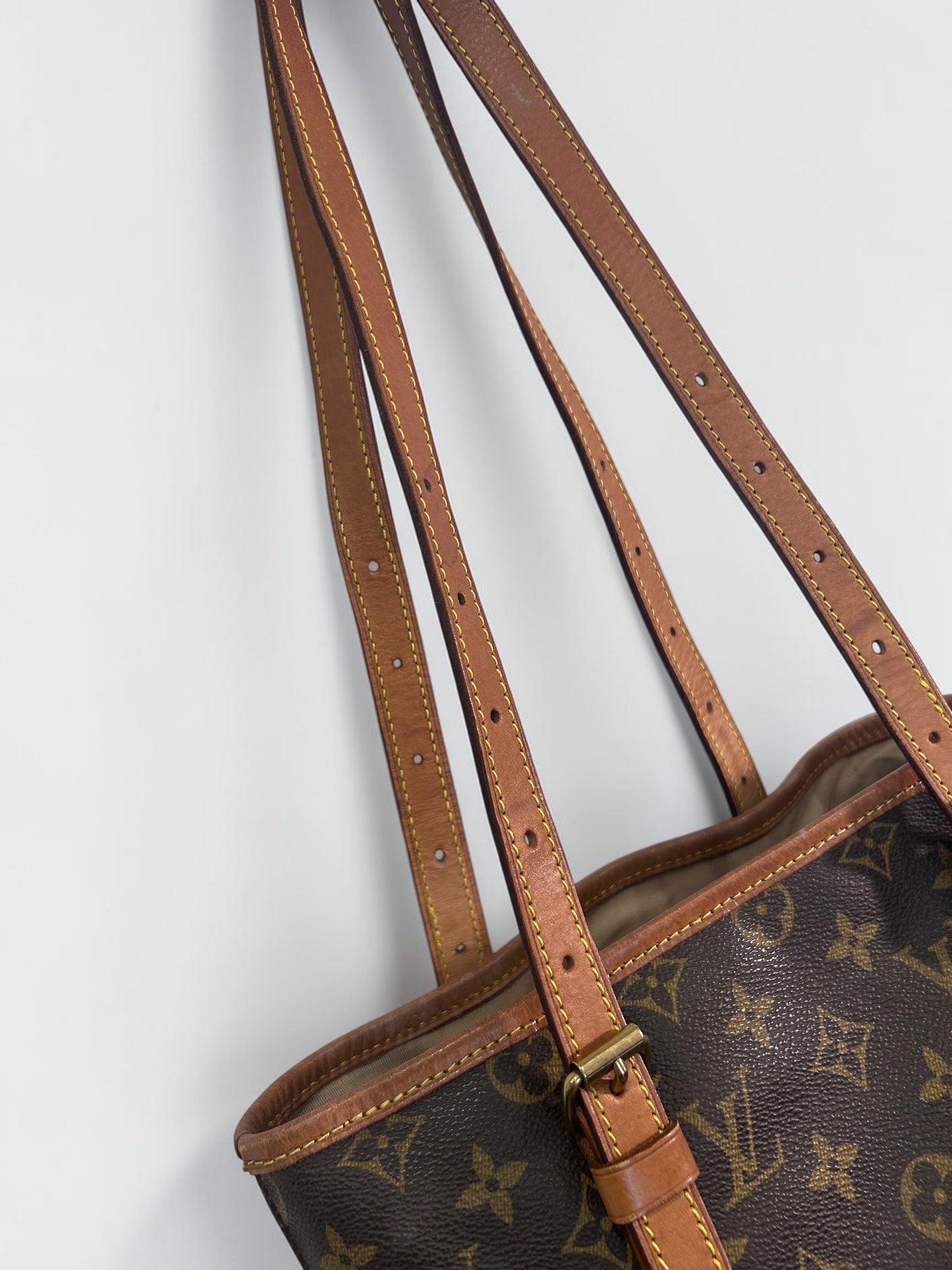Vintage Louis Vuitton Monogram Bucket GM Tote Bag with Pochette | Late 1990s