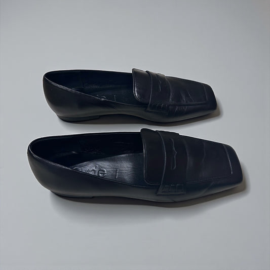 Aeyde Black Leather Loafers