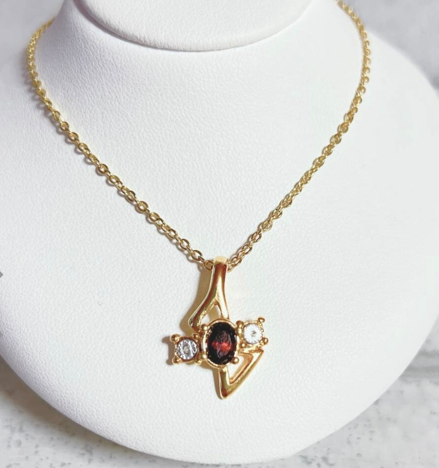 Vintage Gold-Plated Pendant Necklace with Burgundy Stone |90’s