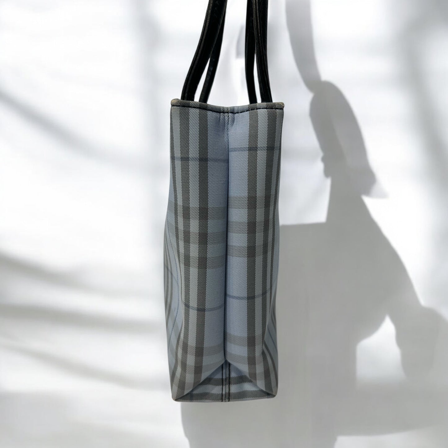 Vintage Burberry hand bag