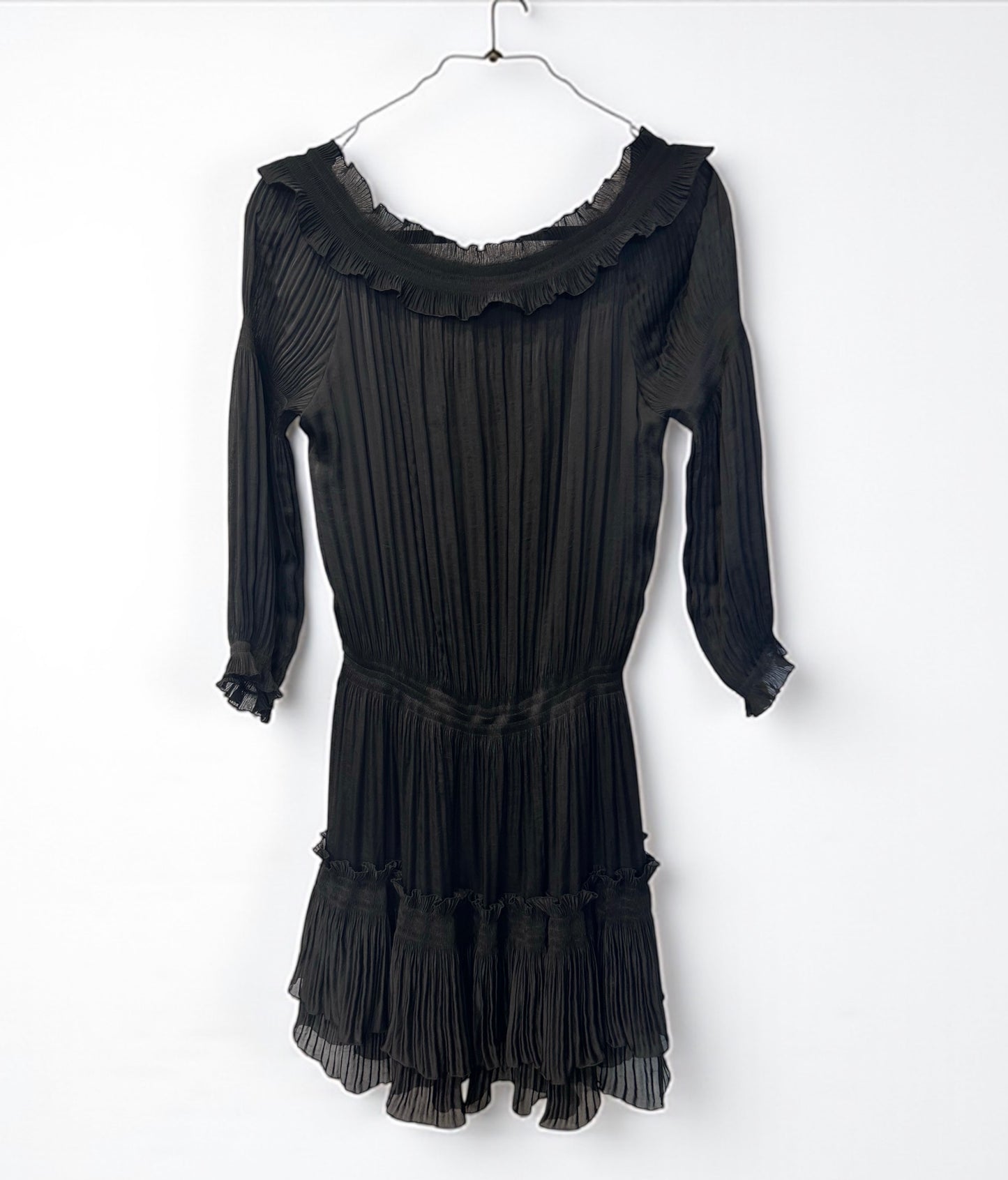 DIANE VON FURSTENBERG Black Pleated Ruffled Dress