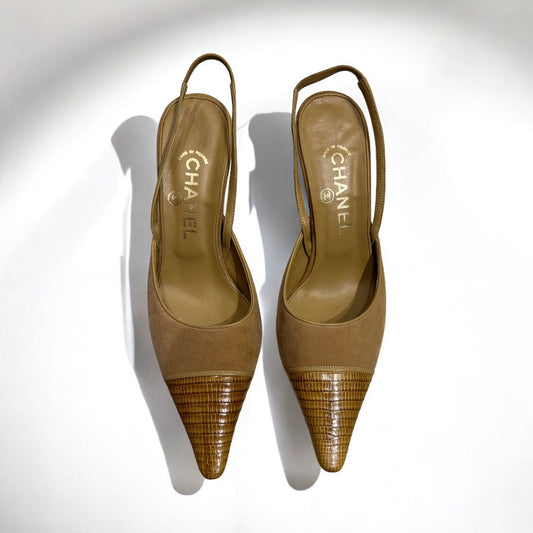 Vintage CHANEL suede slingback shoes