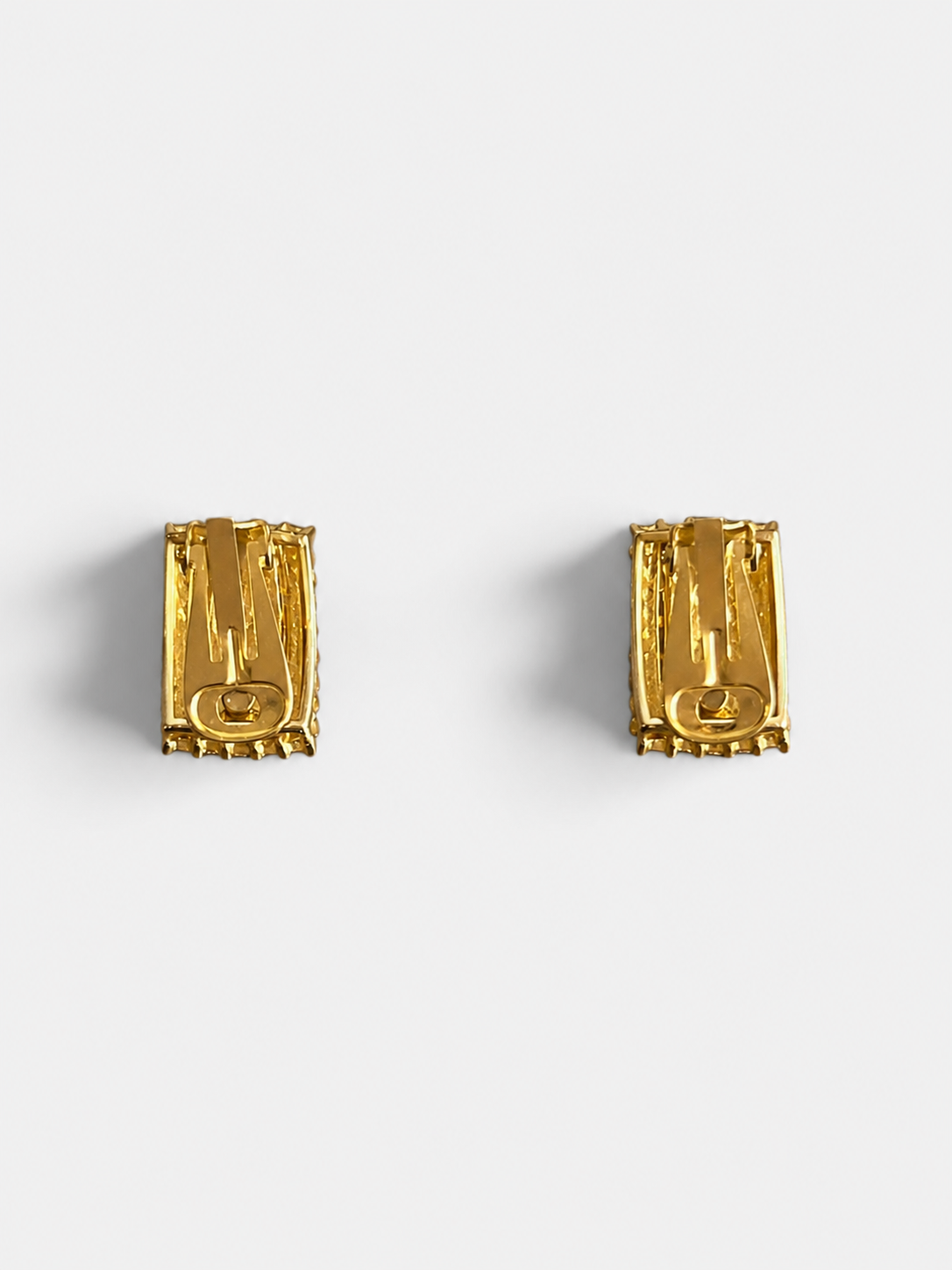 Vintage Gold-Plated Sapphire Blue Crystal Clip-On Earrings|Late 1980s