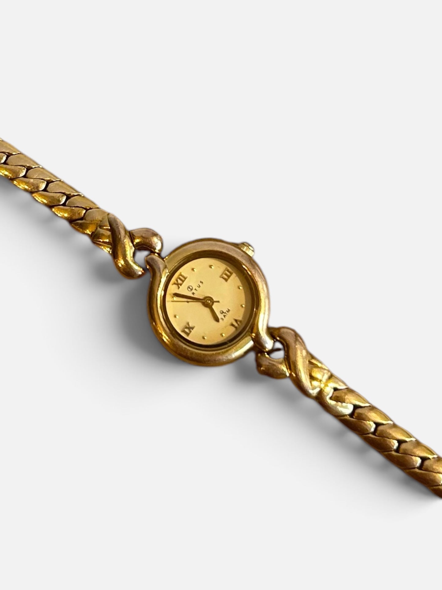 Vintage Certus Gold Plated Bracelet Watch| 1990s