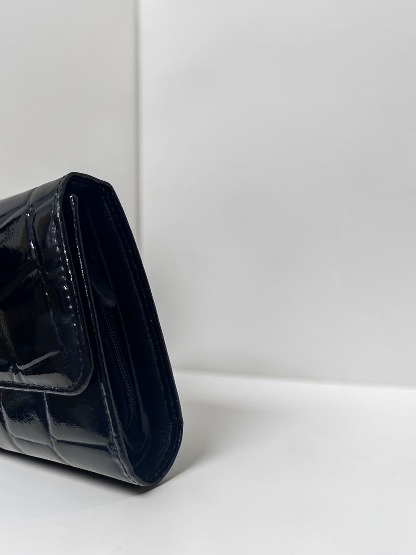 Gianni Versace Croc-Embossed Patent Leather Wallet |1990s