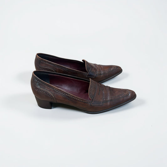 Gabriele Brown Leather Pointed Toe Heeled Loafers| 90s