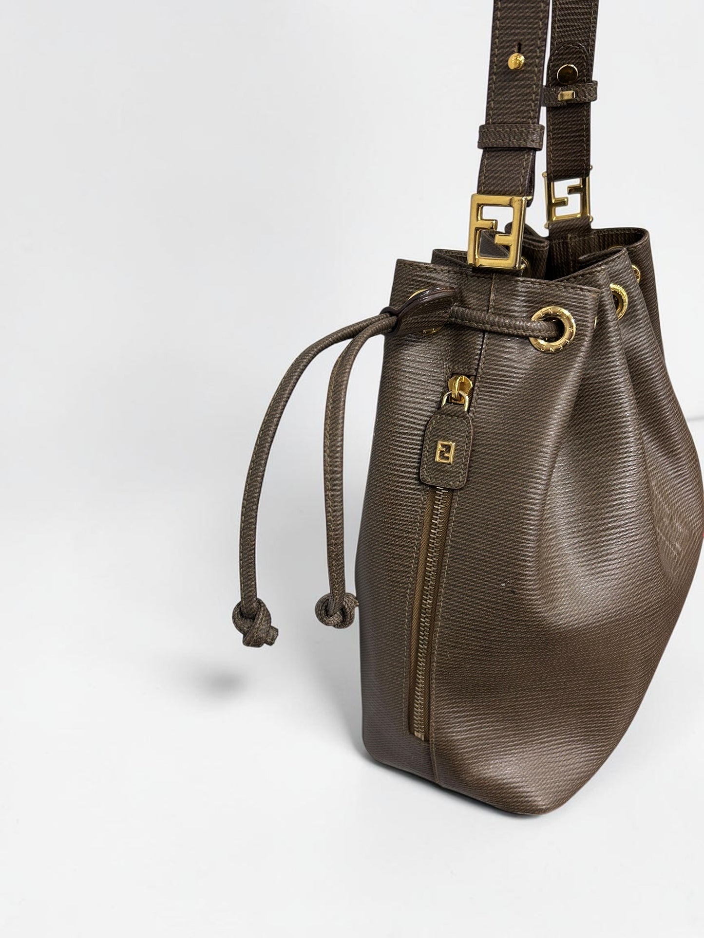 Vintag Fendi  Brown Leather Bucket Bag| Late 90s–Early 2000