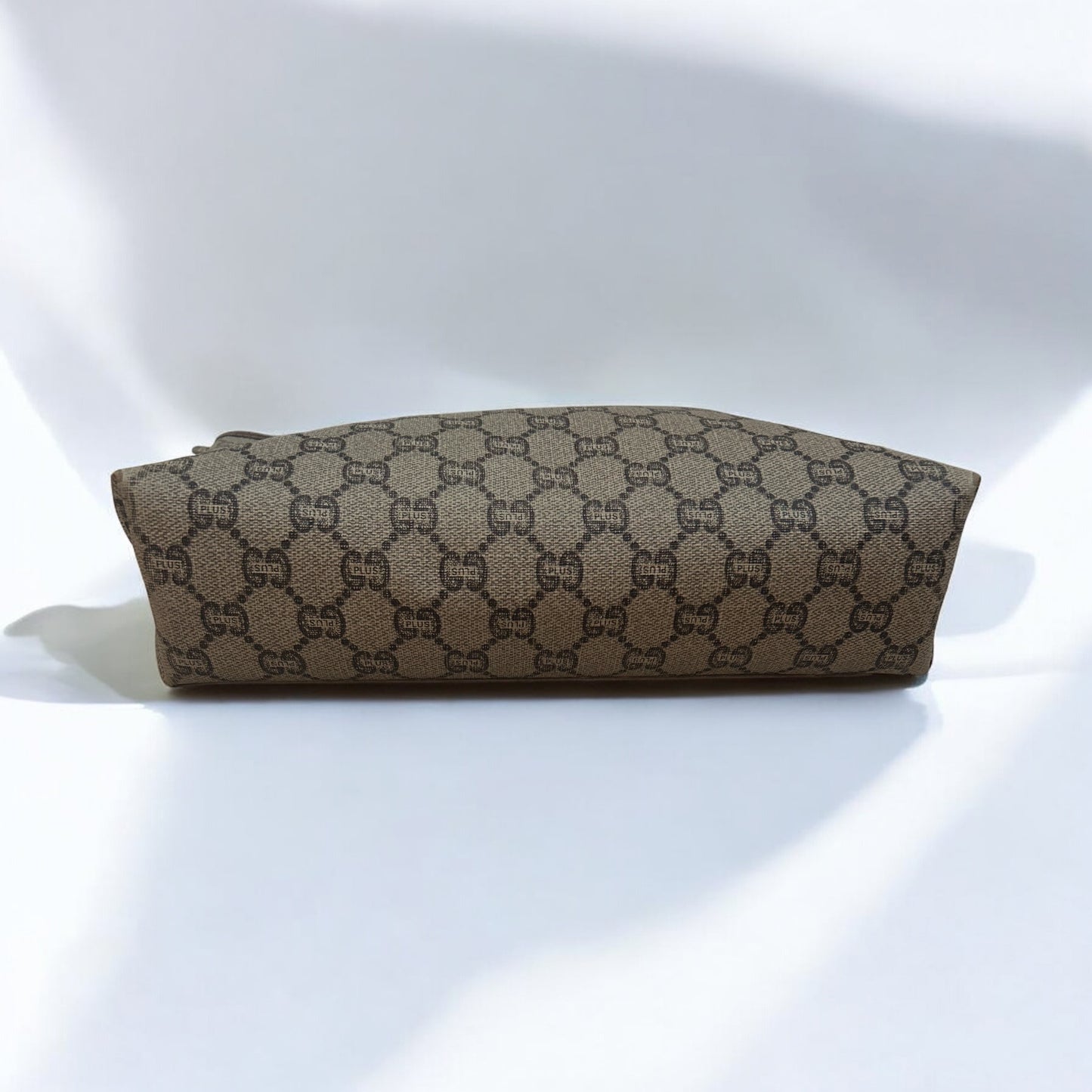 Vintage Gucci Plus Clutch bag