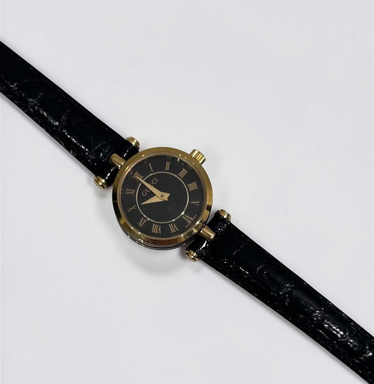 Vintage Gucci Roman Dial Gold Plated Watch|Early 90s