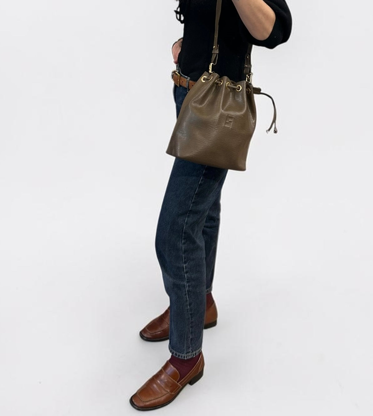 Vintag Fendi  Brown Leather Bucket Bag| Late 90s–Early 2000