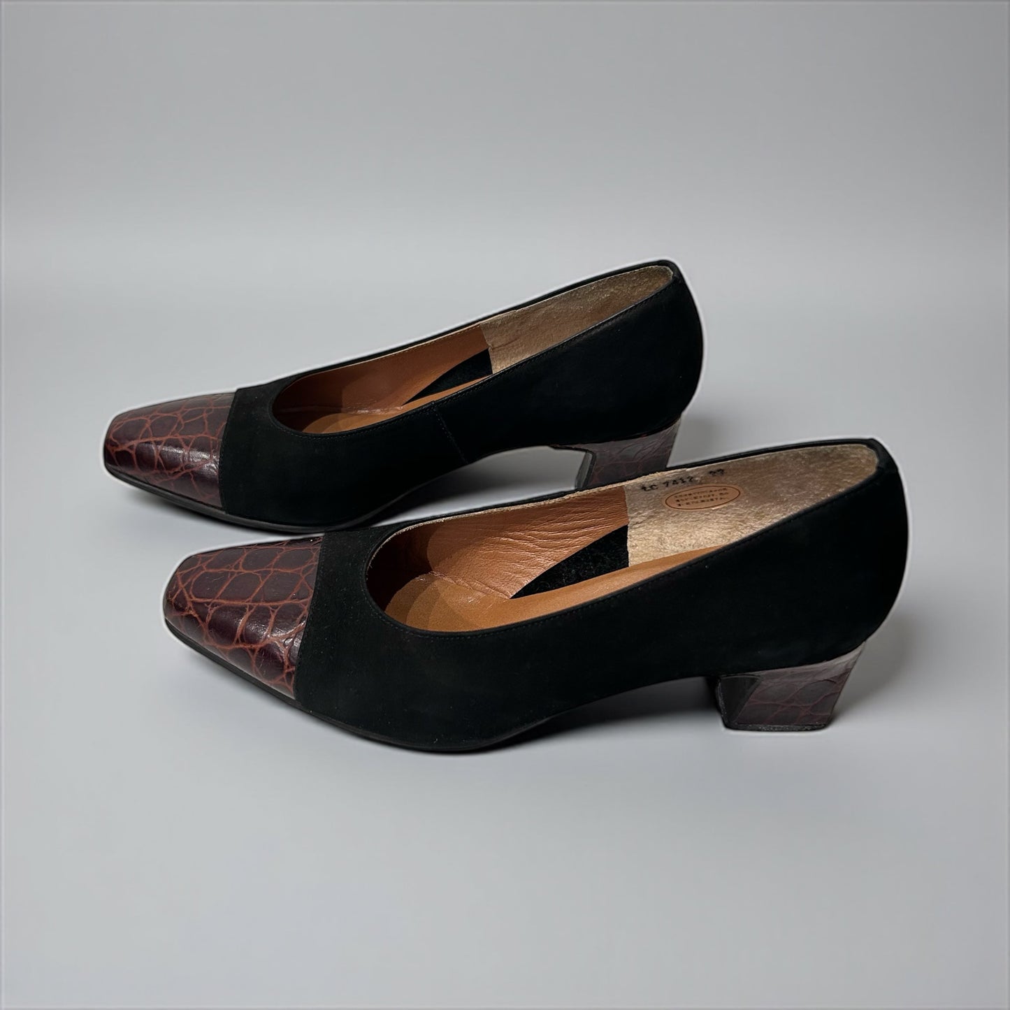 Lancel Vintage Suede & Croc-Embossed Leather Pumps
