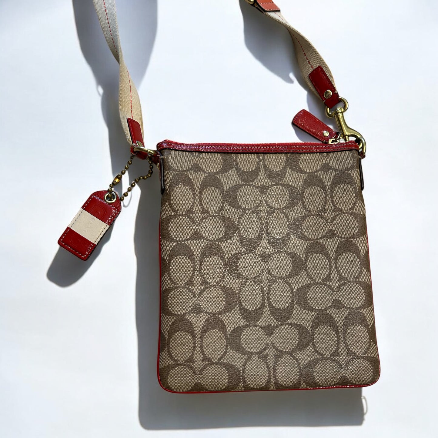 Vintage Coach Crossbody/ shoulder bag