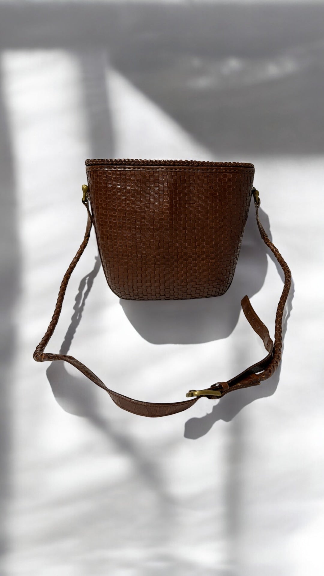 Vintage Intrecciato bucket bag