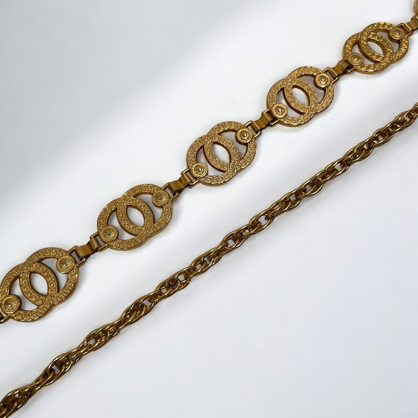 Vintage gold tone Chain belt