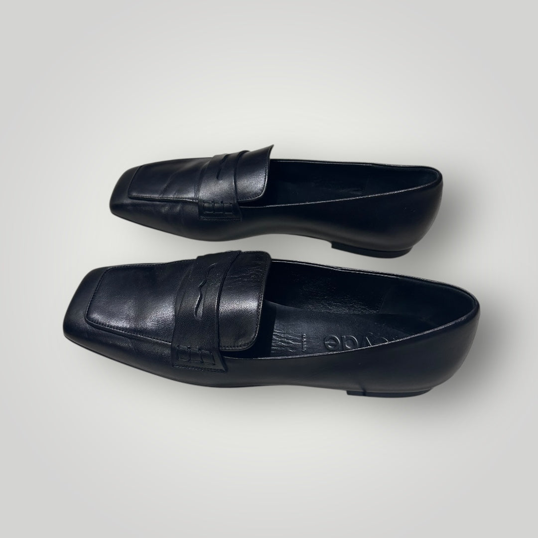Aeyde Black Leather Loafers