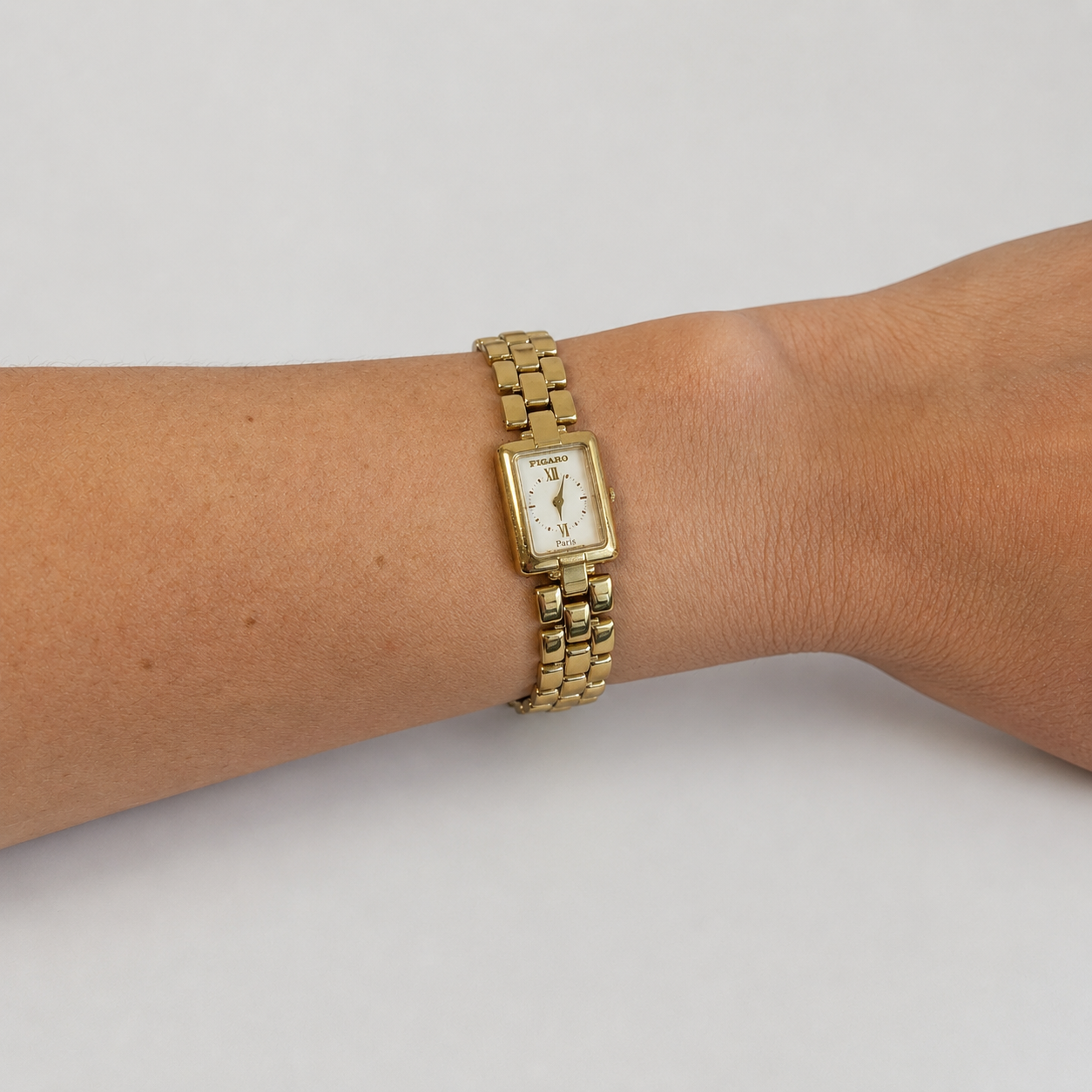 Vintage Gold Plated Bracelet Watch by Pigaro Paris|1990s