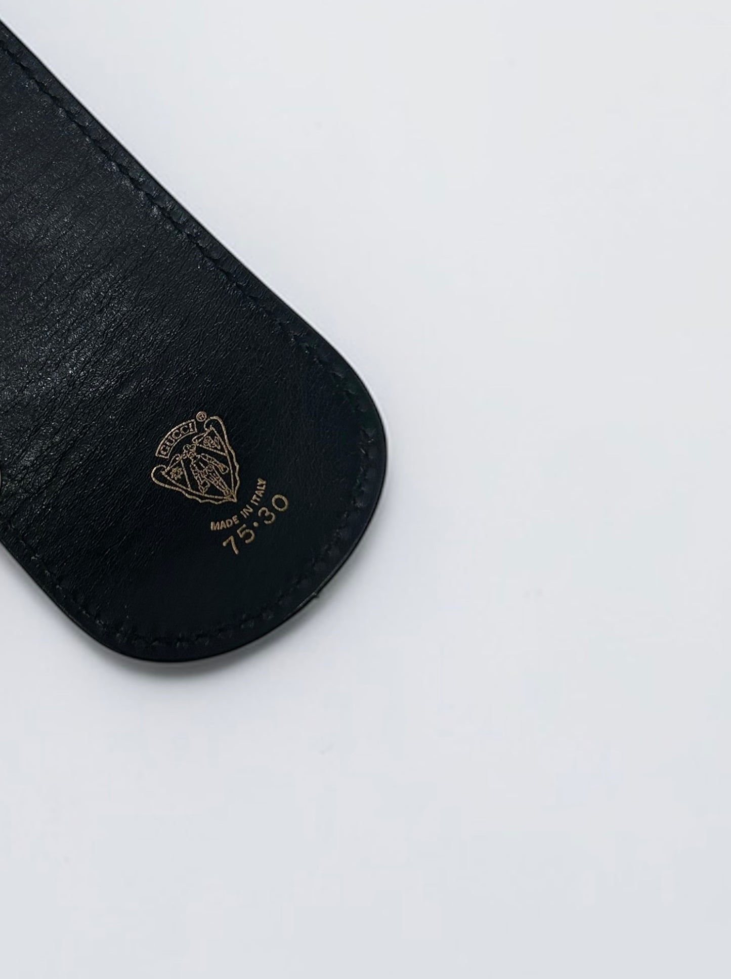 Vintage Gucci Wide Black Leather Belt with Round Buckle| 1980