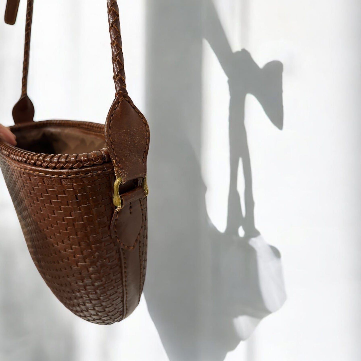 Vintage Intrecciato bucket bag