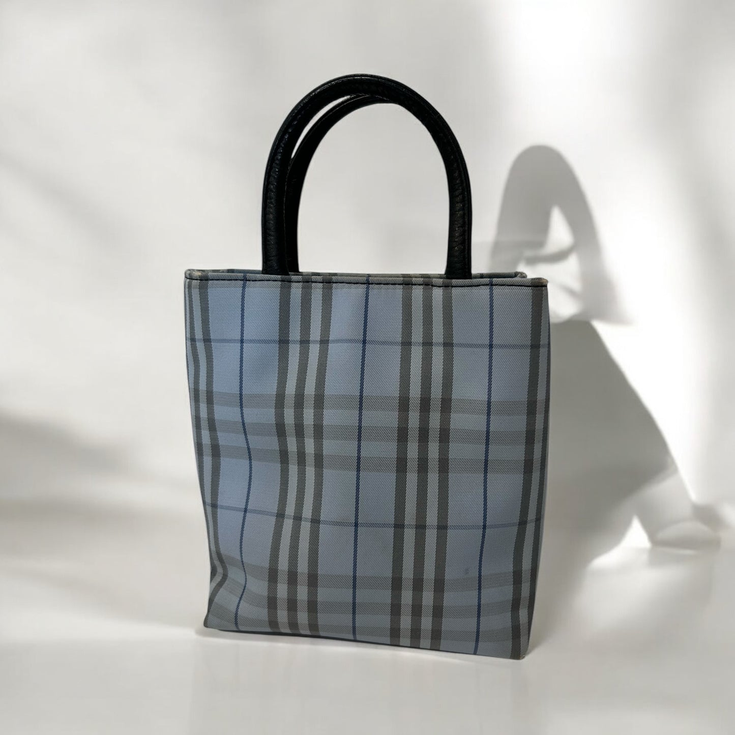 Vintage Burberry hand bag