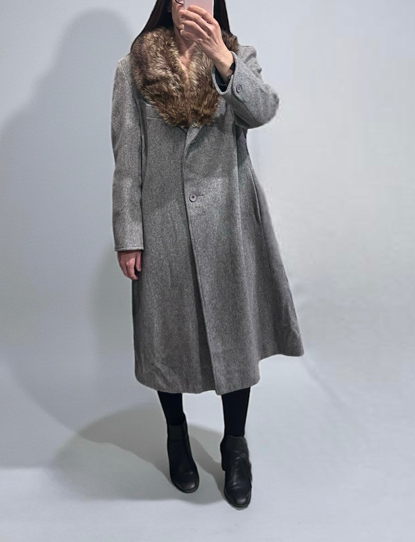 Vintage Raywood & Stein Grey Wool Coat with Fur Collar