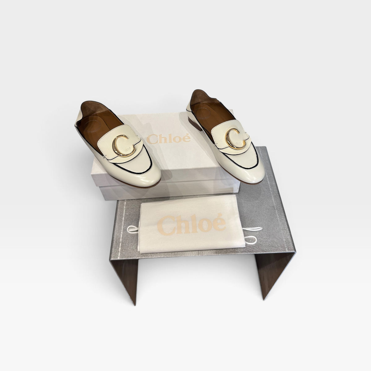 Chloé Cream Leather C Logo Convertible Loafers | 2019