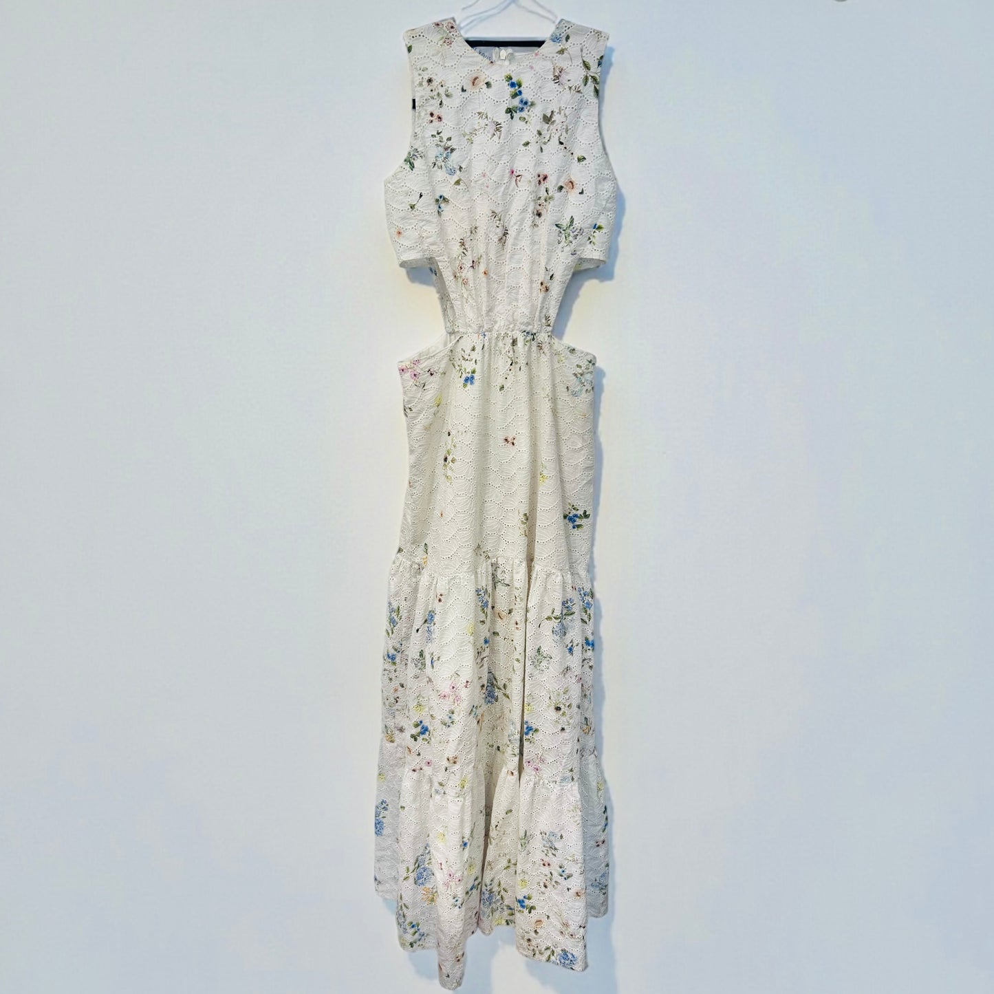 Parlez de Vous Floral Lace Cut-Out Maxi Dress